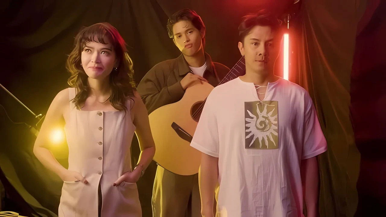 Phim 100 bài hát cho Stella - 100 Songs for Stella (2025)