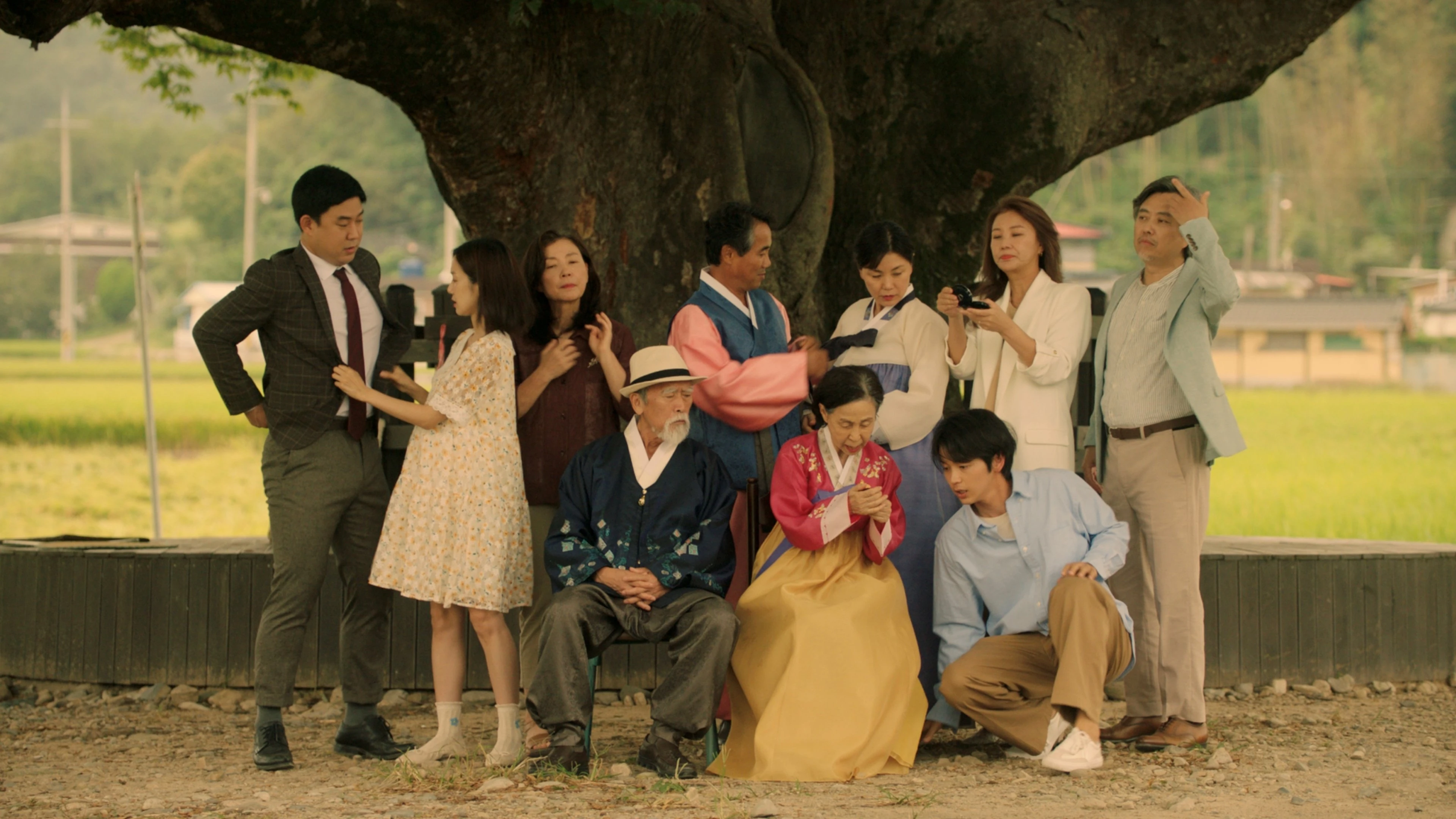 Phim Cháu Đích Tôn - House of the Seasons (2024)