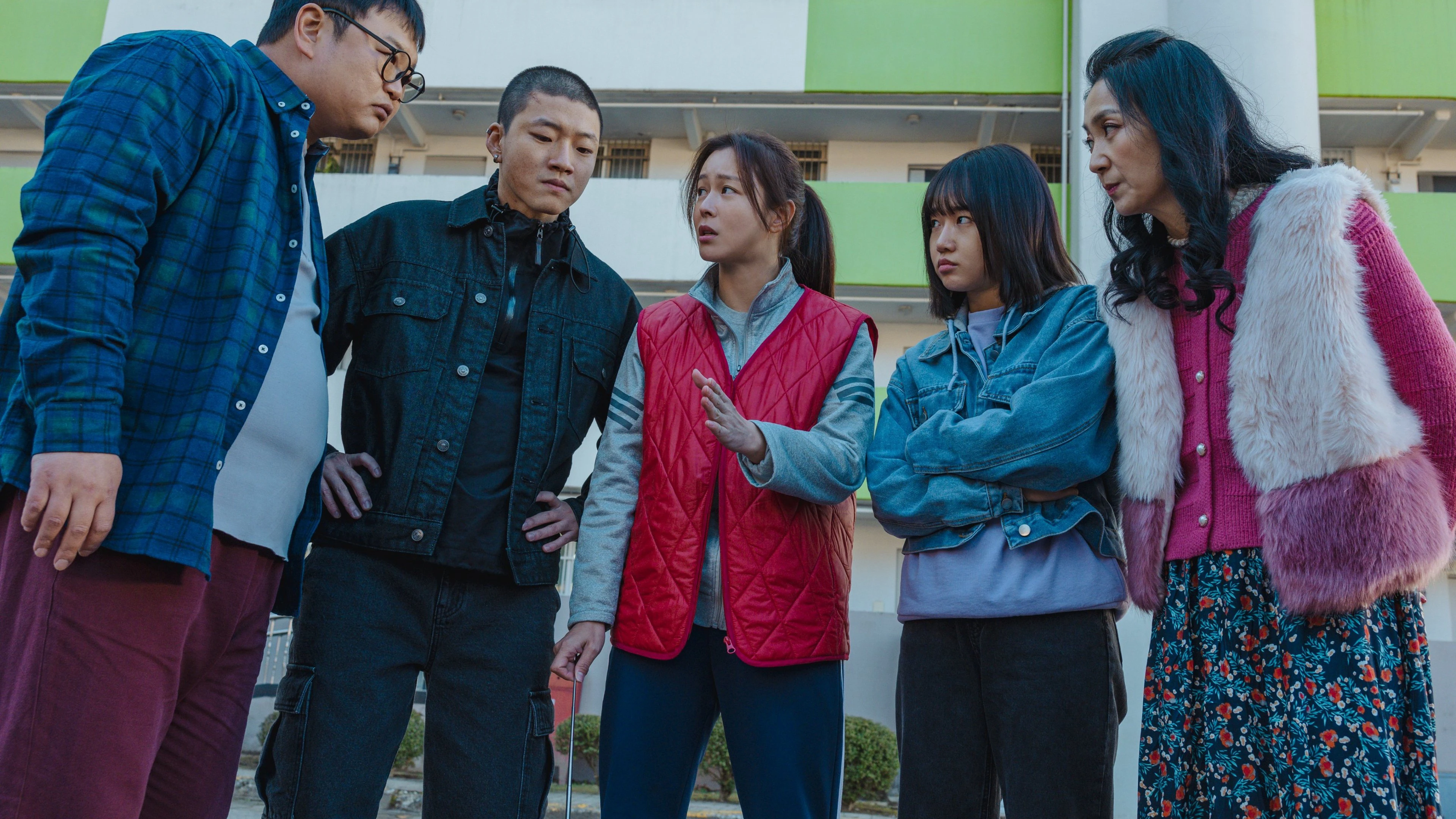 Phim Chung Cư Oan Nghiệt - The Noisy Mansion (2025)