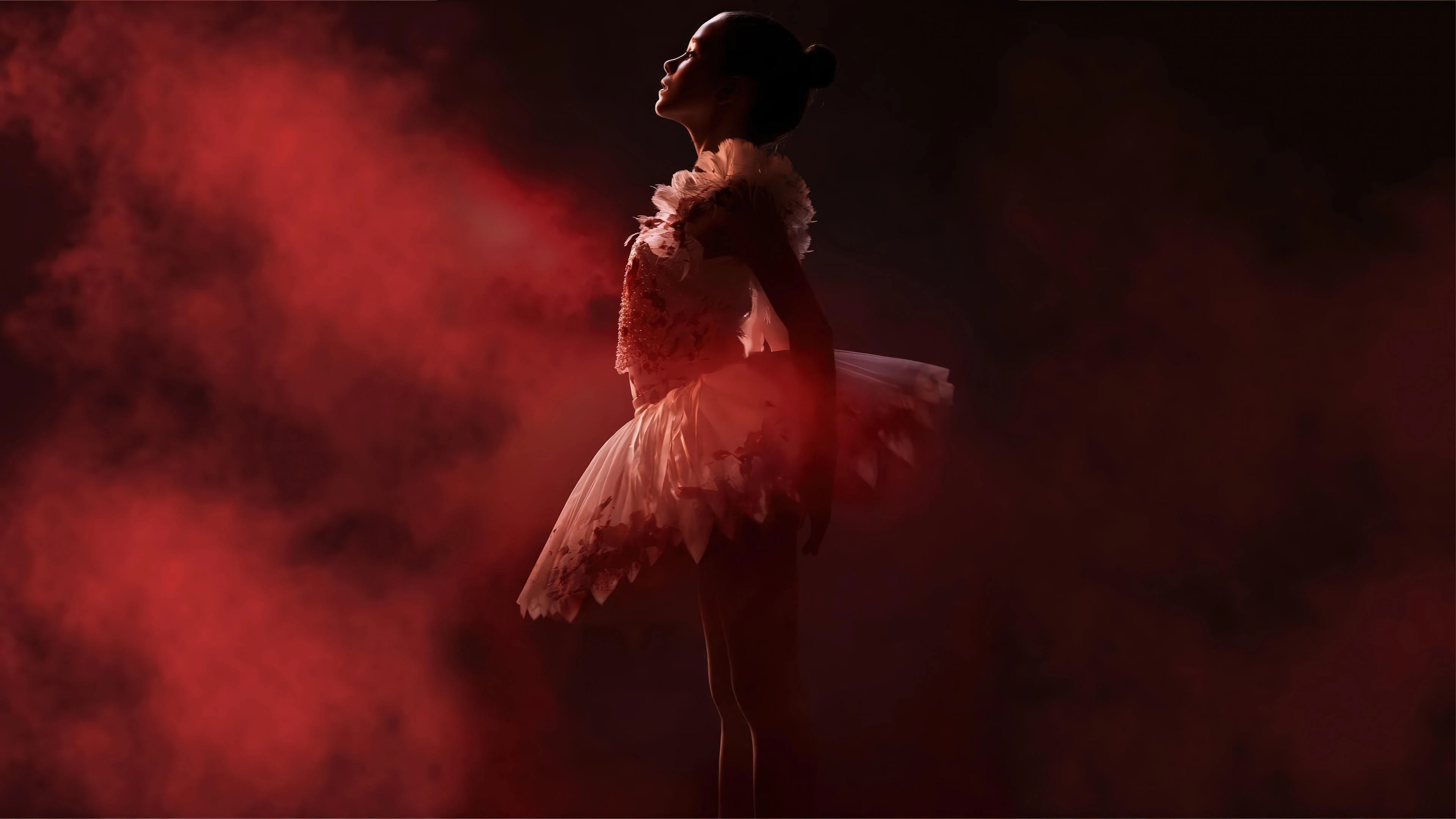 Cô Bé Ma Cà Rồng