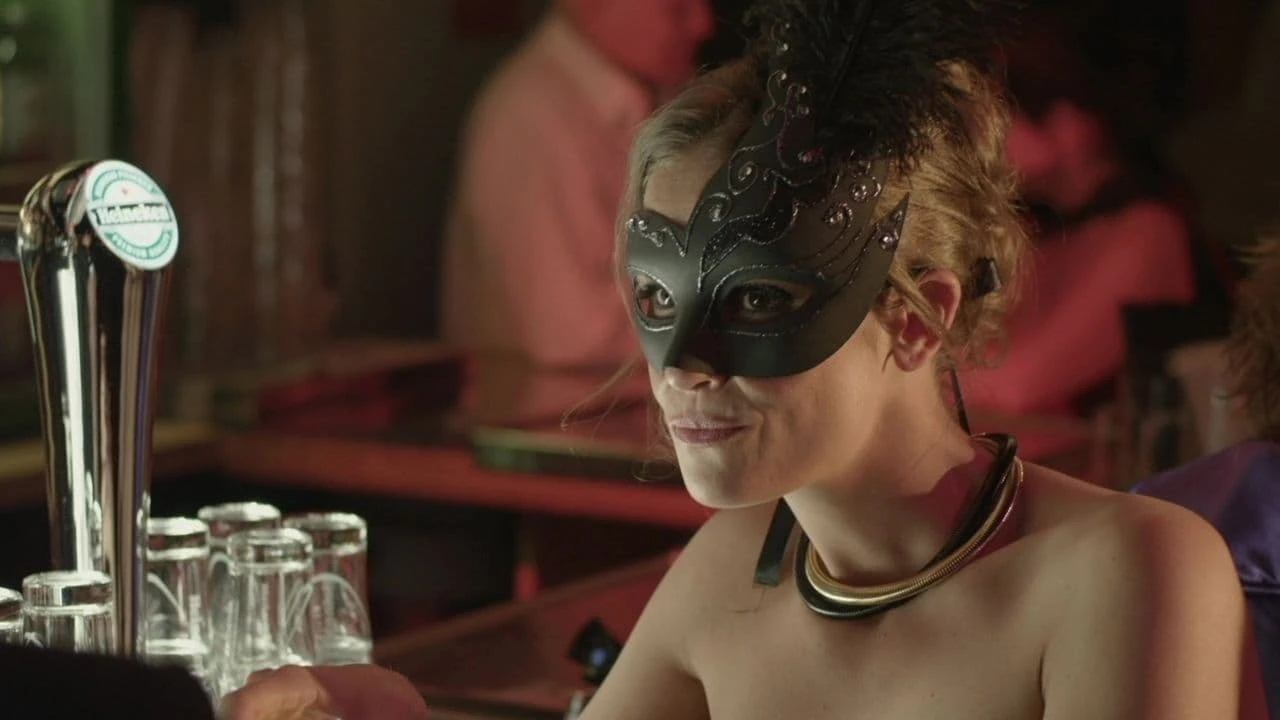 Phim Giam Cầm Khoái Lạc - Caged (2011)