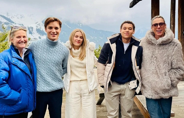 Phim High Tides (Phần 3) - Knokke Off (Season 3) (2026)