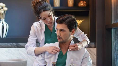 Người Thầy Y Đức (Thổ Nhĩ Kỳ)