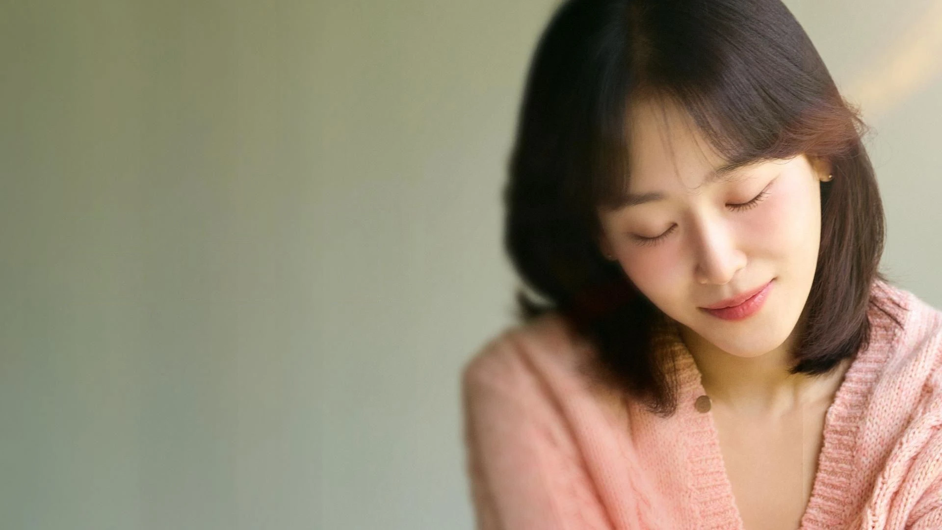 Phim Bước Vào Tim Em - Love Me (2025)