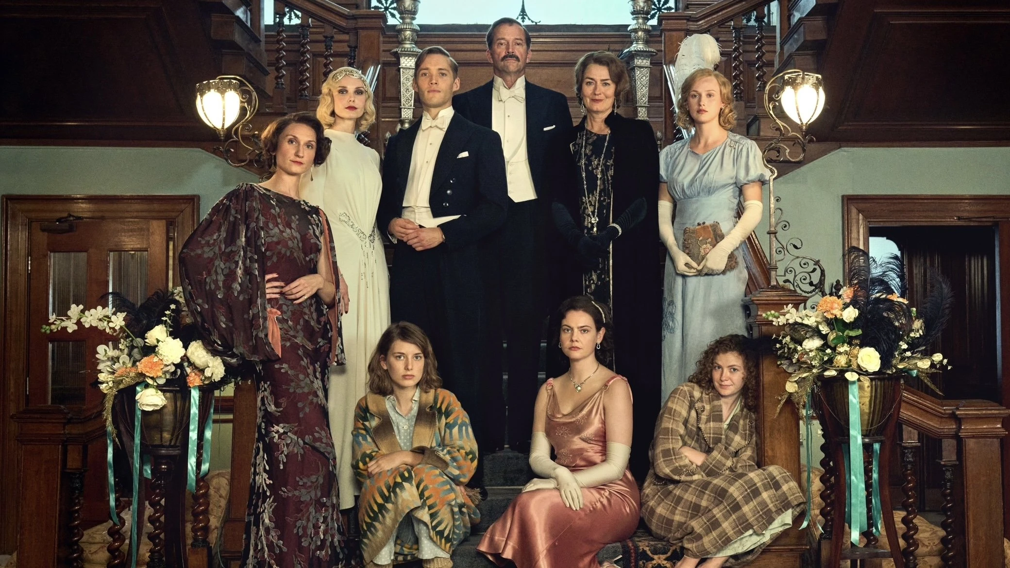 Phim Tai Tiếng Hào Môn - Outrageous (2025)